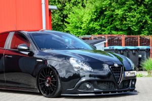 Noak front splitter fits for Alfa Giulietta